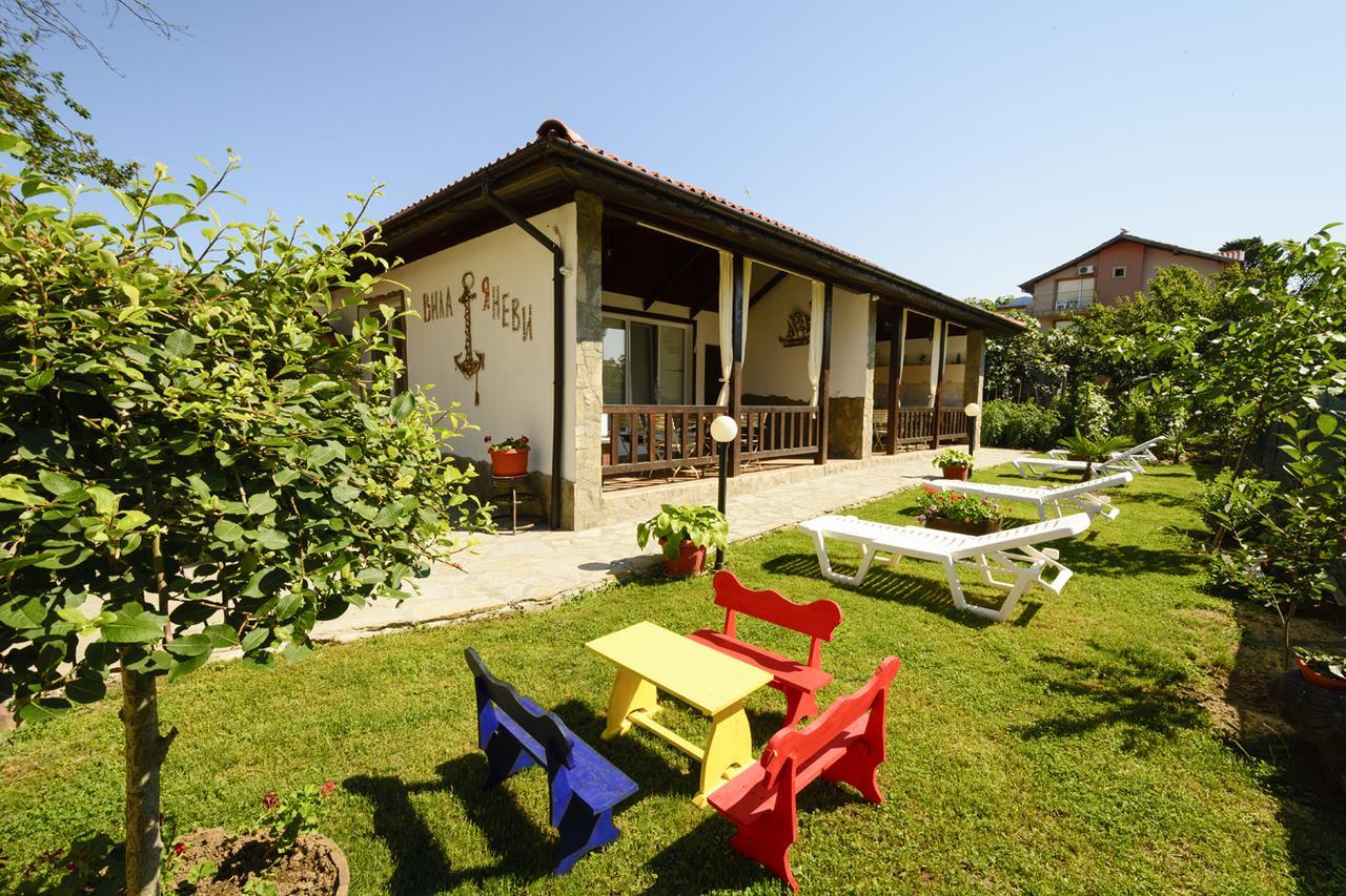 Villa Yanevi Lozenets Bagian luar foto